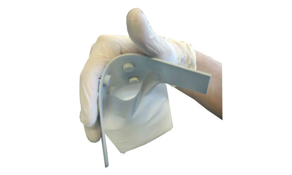 Minitube, Artificial cervix, used with BoarMatic; Single use artificial cervix (AC), a true copy of the porcine cervix in texture and surface. 50/bag, 800/box Prod. No. 11100/0211