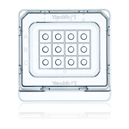 Vitrolife Multi-Droplet Culture Dish. For embryo culture in micro-droplets to a higher level. 